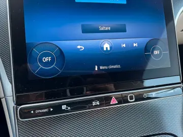 MERCEDES-BENZ Mercedes-Benz CLE Cabrio 220 d AMG Lin&hellip;