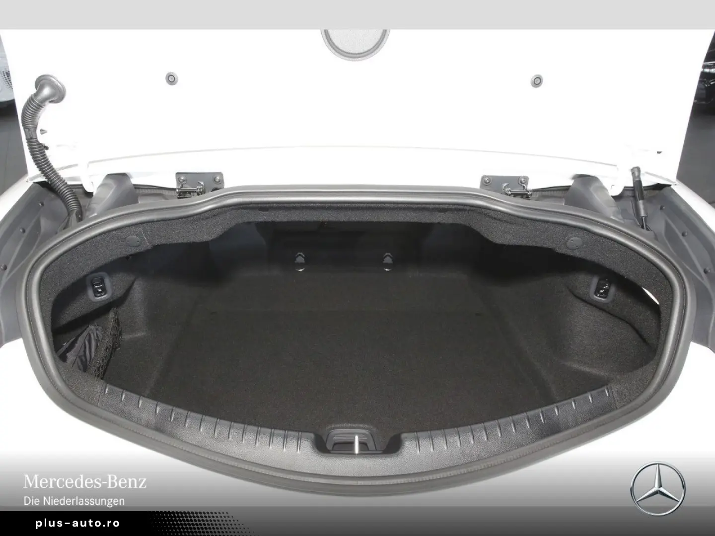 MERCEDES-BENZ CLE 200 CA AMG ADVANCED   360  19  MEMORY KEYL