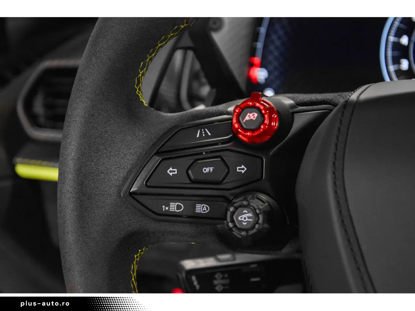 LAMBORGHINI Revuelto AD PERSONAM - VERDE CITREA   ROSSO MARS