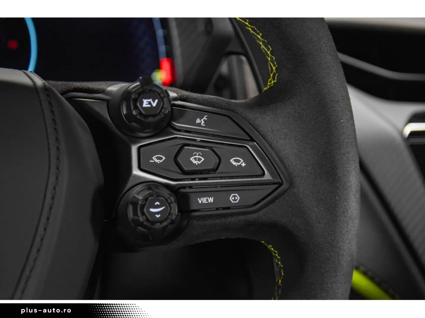 LAMBORGHINI Revuelto AD PERSONAM - VERDE CITREA   ROSSO MARS