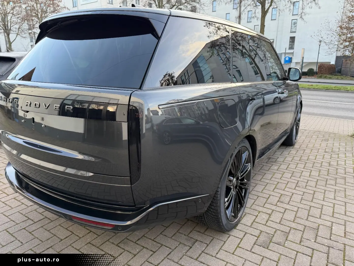 LAND ROVER Range Rover 3.0 D350 Pano 23 ALU AHK