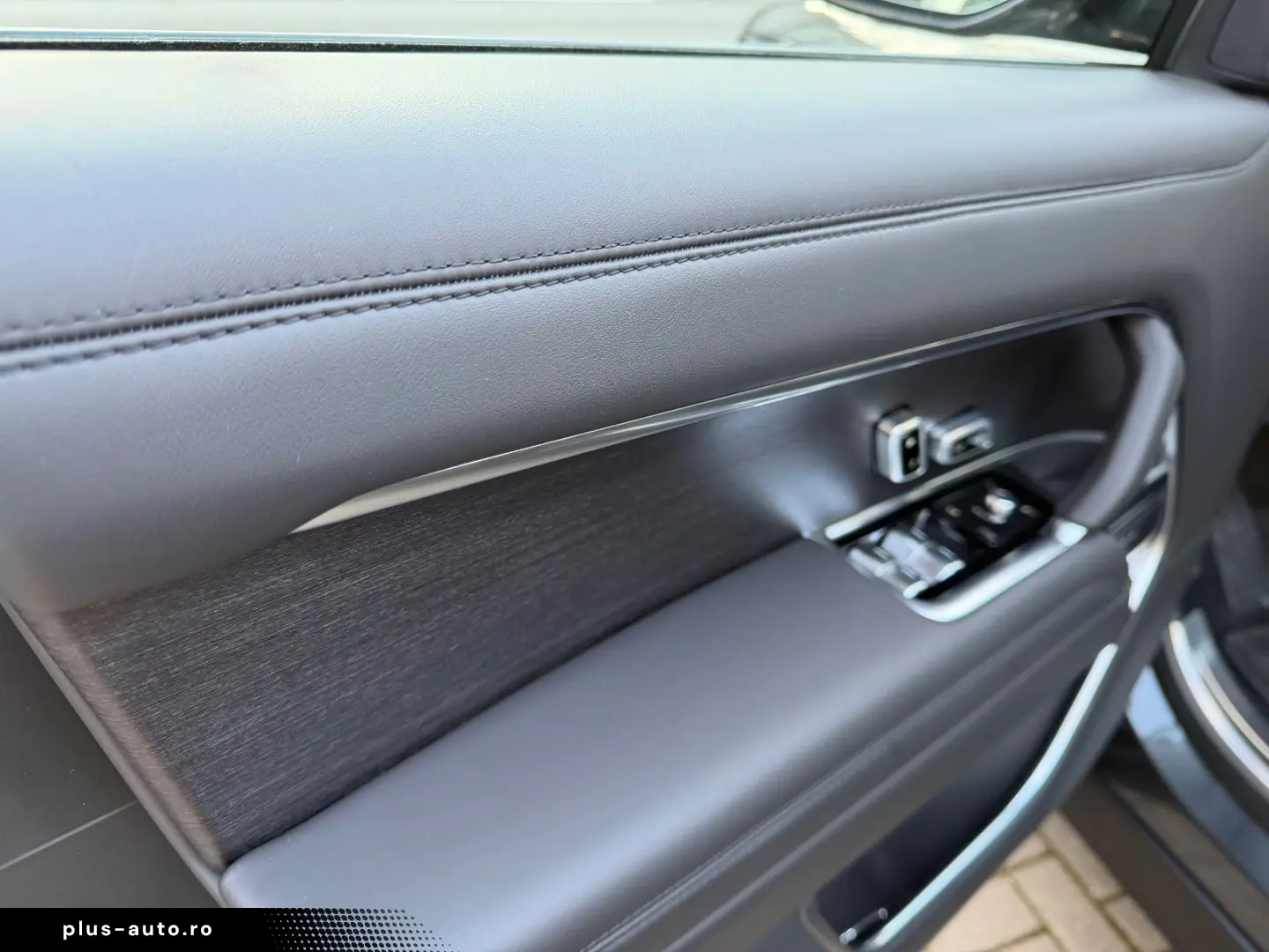 LAND ROVER Range Rover 3.0 D350 Pano 23 ALU AHK