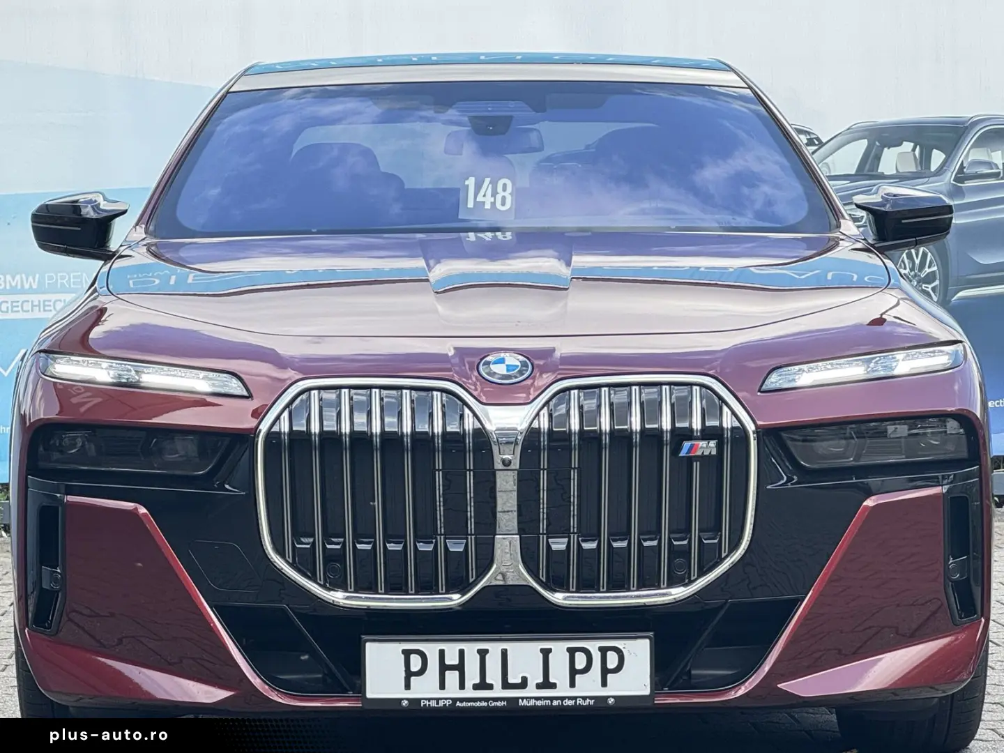 BMW M760e xDrive M Sport PANO-SKY Autom.Tür Massage