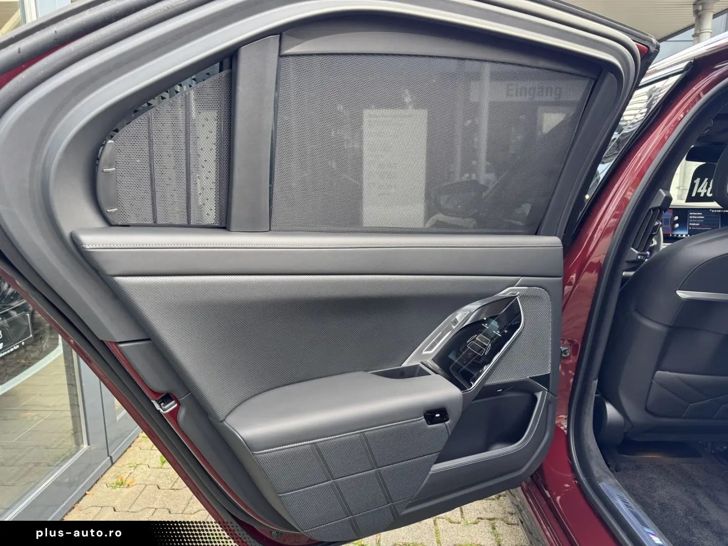 BMW M760e xDrive M Sport PANO-SKY Autom.Tür Massage