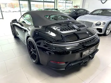 PORSCHE 992-911 CARRERA GTS CABRIO BOSE® HA-LENKUNG 21