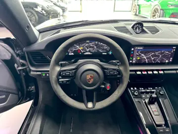 PORSCHE 992-911 CARRERA GTS CABRIO BOSE® HA-LENKUNG 21