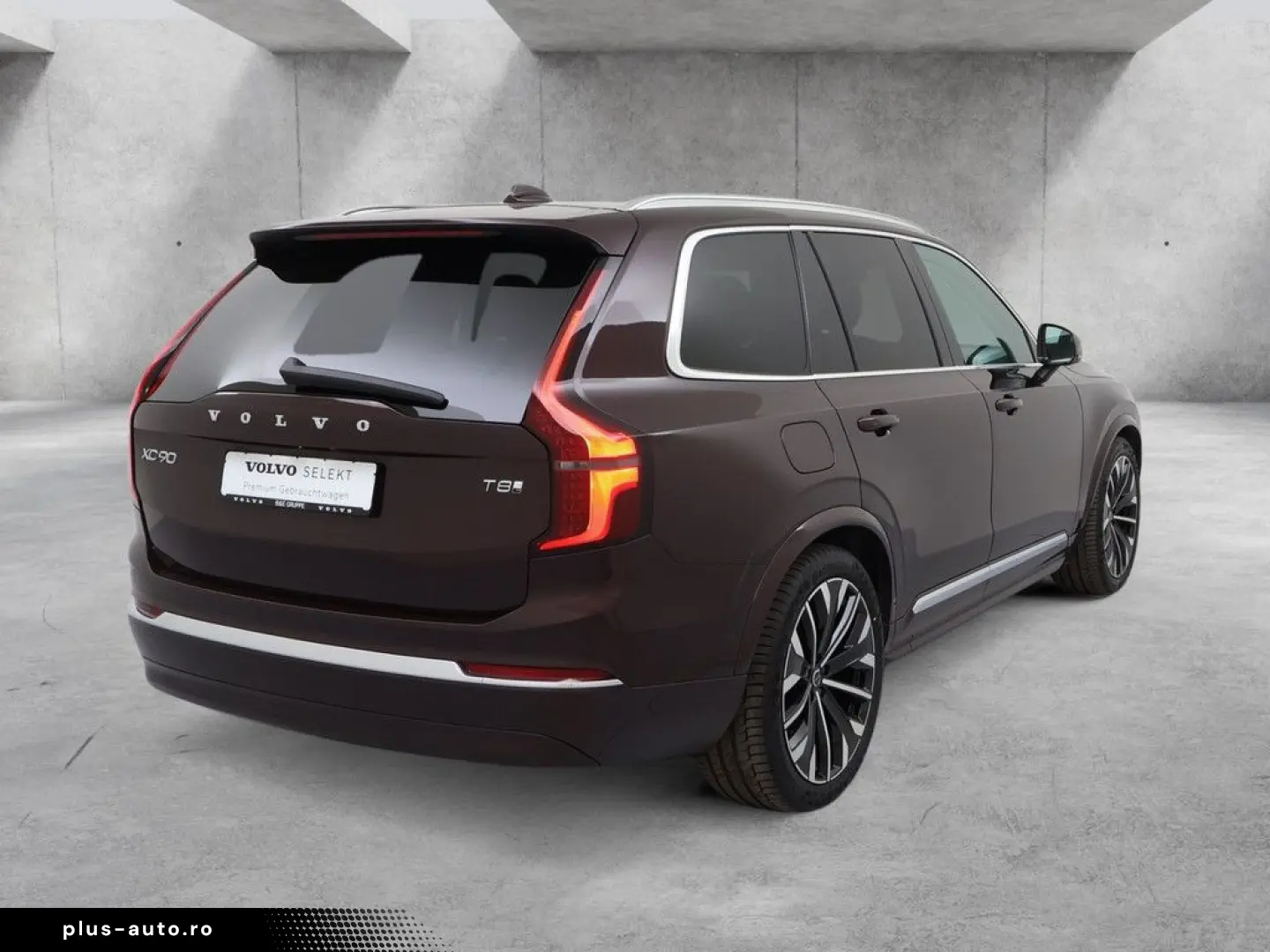 VOLVO XC90 2.0 Plus Bright Recharge Plug-In Hybrid AWD