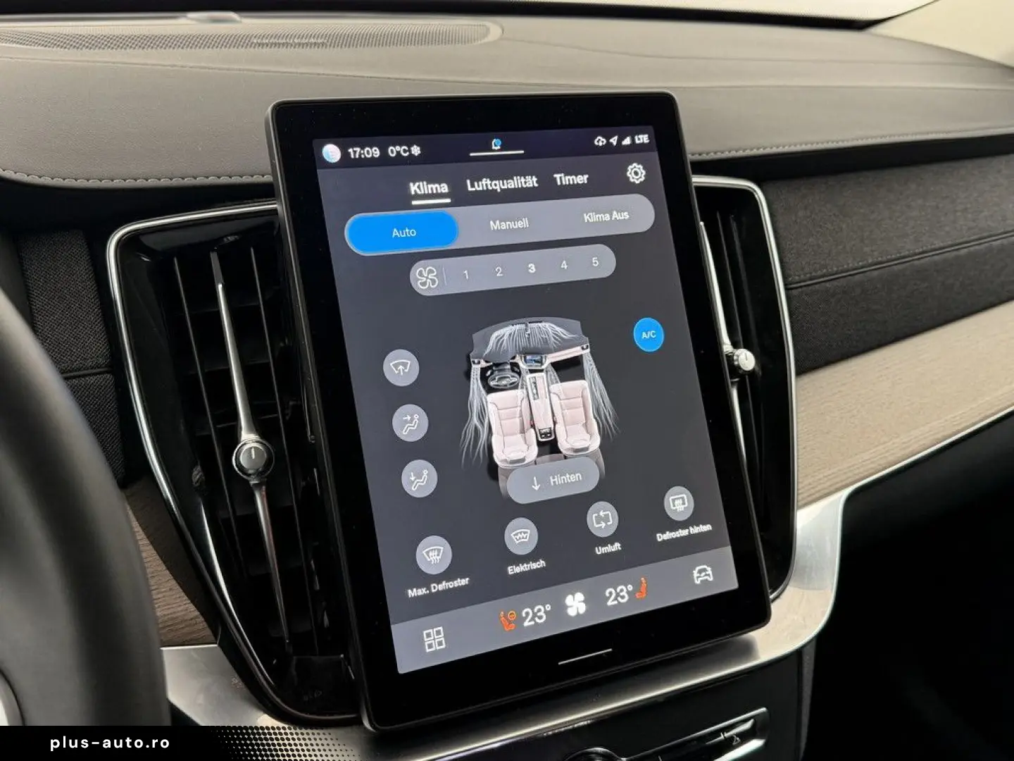 VOLVO XC90 2.0 Plus Bright Recharge Plug-In Hybrid AWD