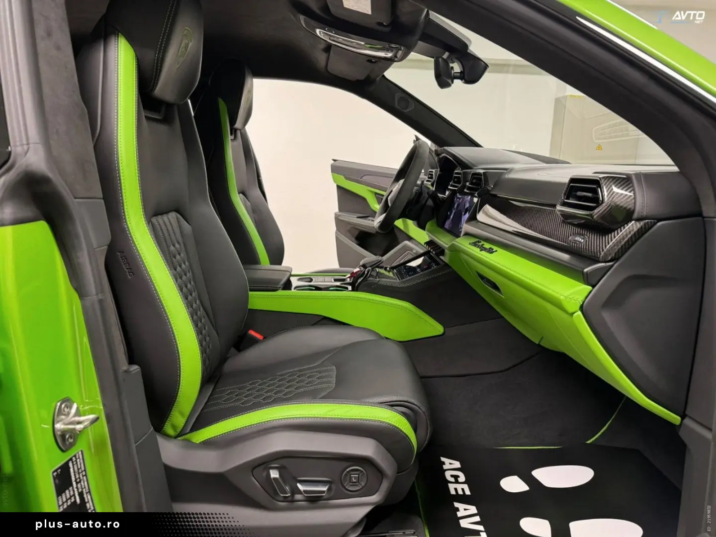 LAMBORGHINI URUS SE-800HP-COOL-SEA-MASSAGE-NIGHT-BANG-SOFT-C