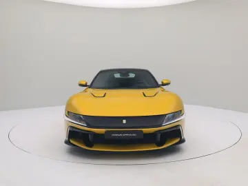 FERRARI 12Cilindri - CARBON - FERRARI HAMBURG