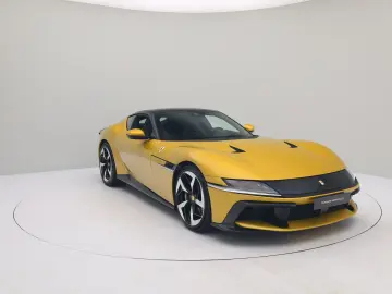 FERRARI 12Cilindri - CARBON - FERRARI HAMBURG