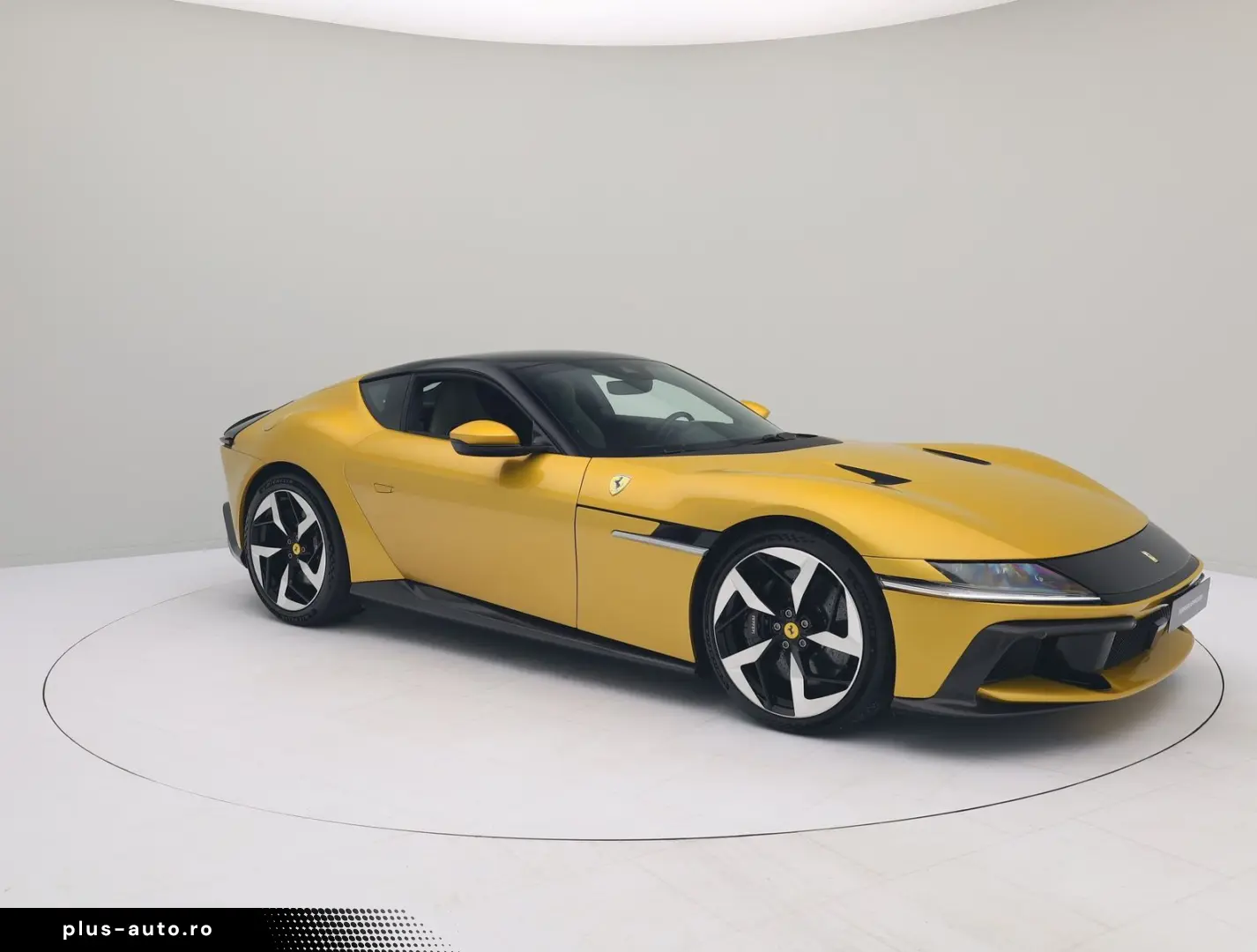 FERRARI 12Cilindri - CARBON - FERRARI HAMBURG