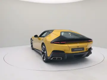 FERRARI 12Cilindri - CARBON - FERRARI HAMBURG