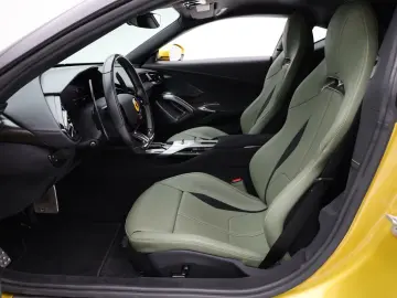 FERRARI 12Cilindri - CARBON - FERRARI HAMBURG