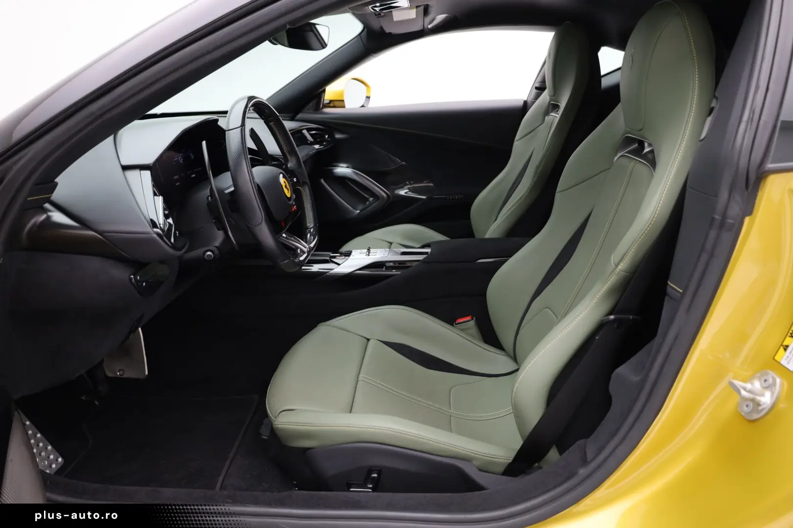 FERRARI 12Cilindri - CARBON - FERRARI HAMBURG