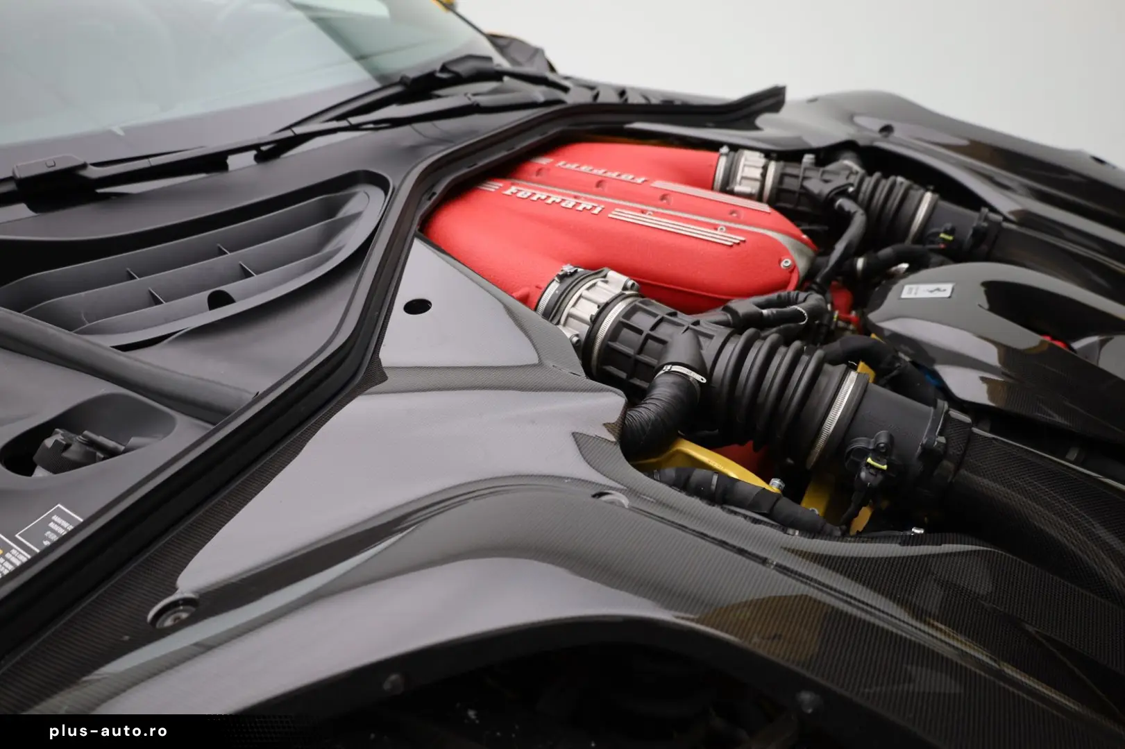 FERRARI 12Cilindri - CARBON - FERRARI HAMBURG