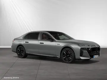 BMW M760e xDrive FrozenPureGrey SkyLounge Autobahnas