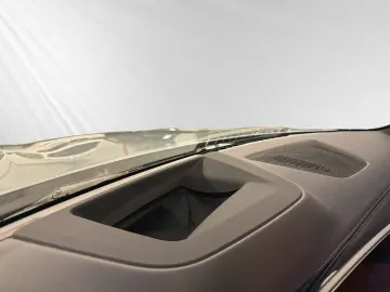 BMW X5 xDrive50e M Sport AHK Pano 21 LM Head-Up