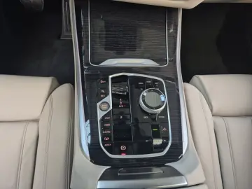 BMW X5 xDrive50e M Sport Pro AHK Harman Kardon