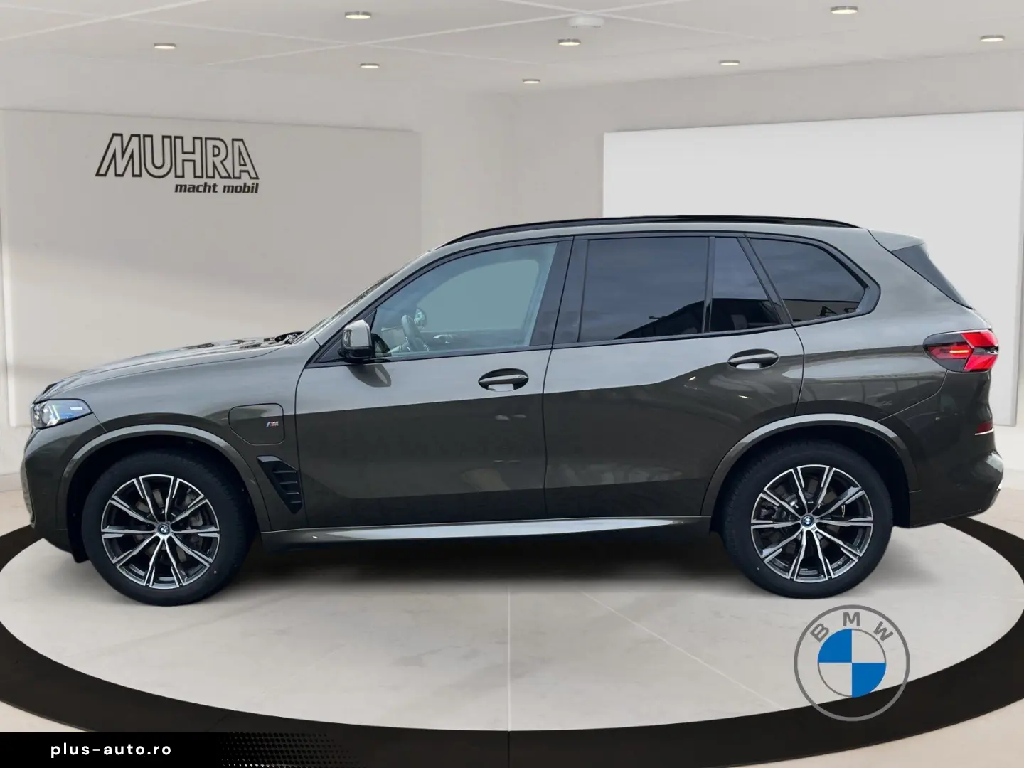 BMW X5 xDrive50e M Sport 20  AHK Pano Softclose H&K