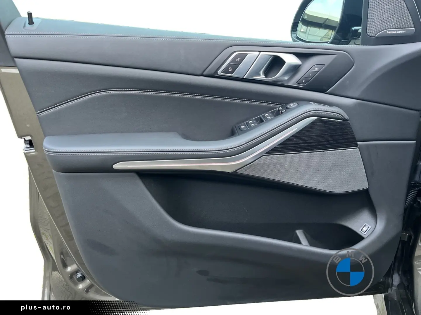 BMW X5 xDrive50e M Sport 20  AHK Pano Softclose H&K