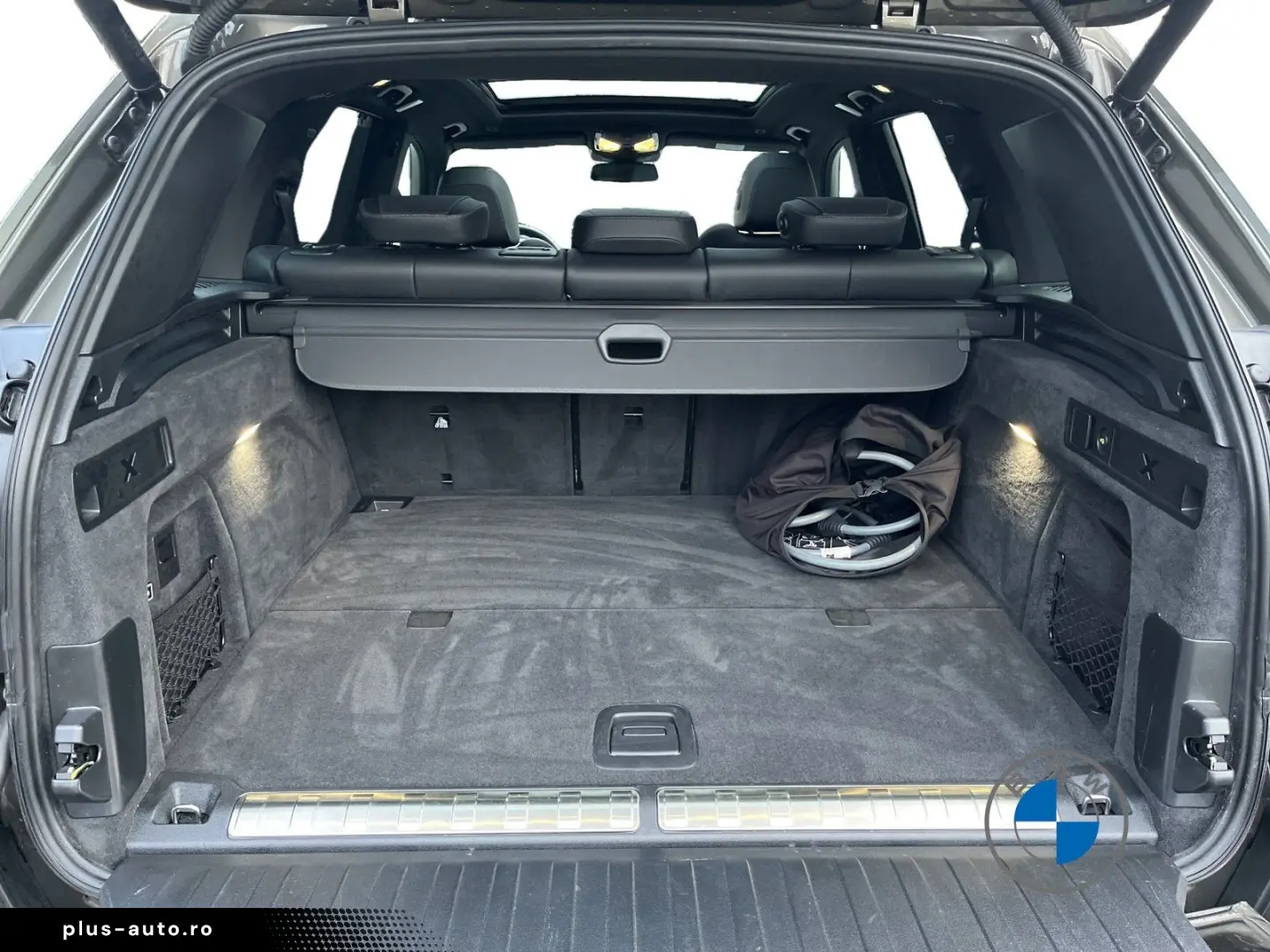 BMW X5 xDrive50e M Sport 20  AHK Pano Softclose H&K