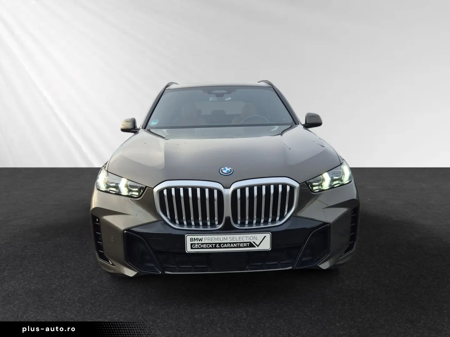 BMW X5 xDrive50e M Sport AHK Pano Harman Kardon