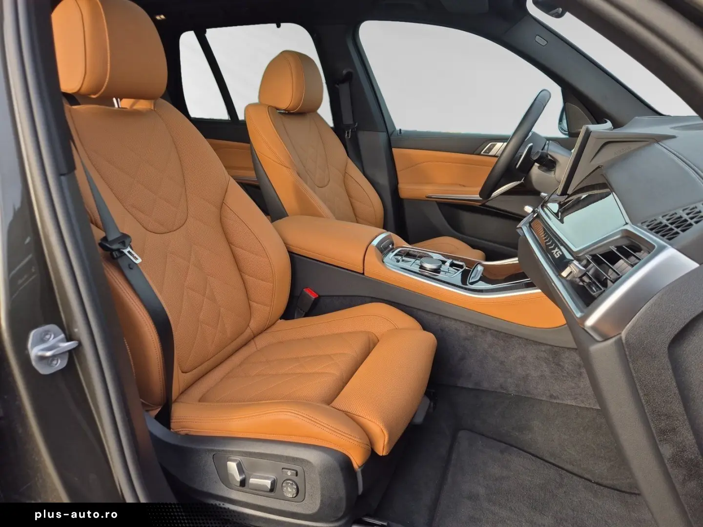 BMW X5 xDrive50e M Sport AHK Pano Harman Kardon