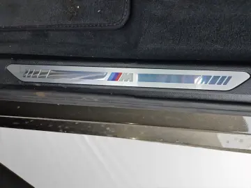 BMW X5 xDrive50e M Sport AHK Pano Harman Kardon