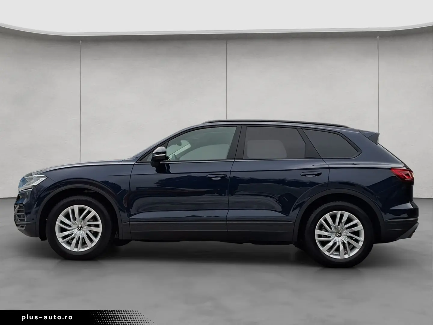VW Touareg 3.0 TDI Tip NAVI AHK LUFT LEDER GJR ACC