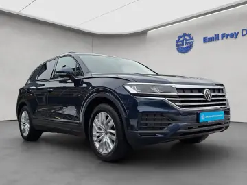 VW Touareg 3.0 TDI Tip NAVI AHK LUFT LEDER GJR ACC