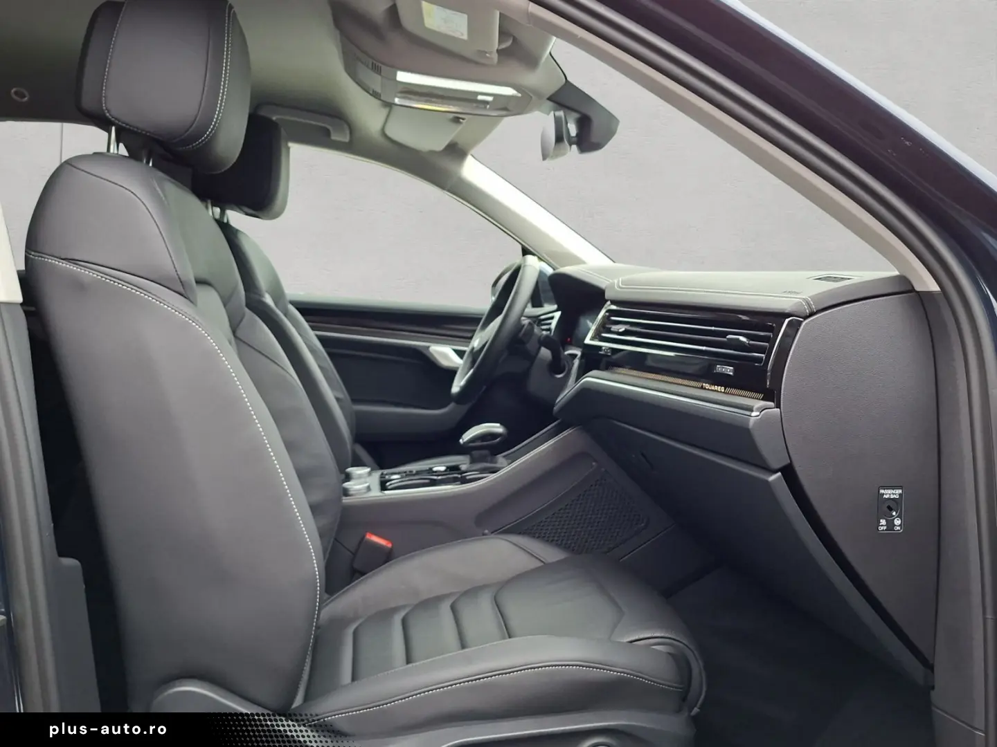 VW Touareg 3.0 TDI Tip NAVI AHK LUFT LEDER GJR ACC