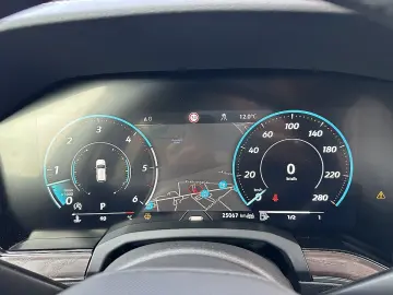 VW Touareg 4Motion V6 TDI SCR 4Me Aut. Luftfahrw...