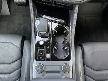 VW Touareg 4Motion V6 TDI SCR 4Me Aut. Luftfahrw...