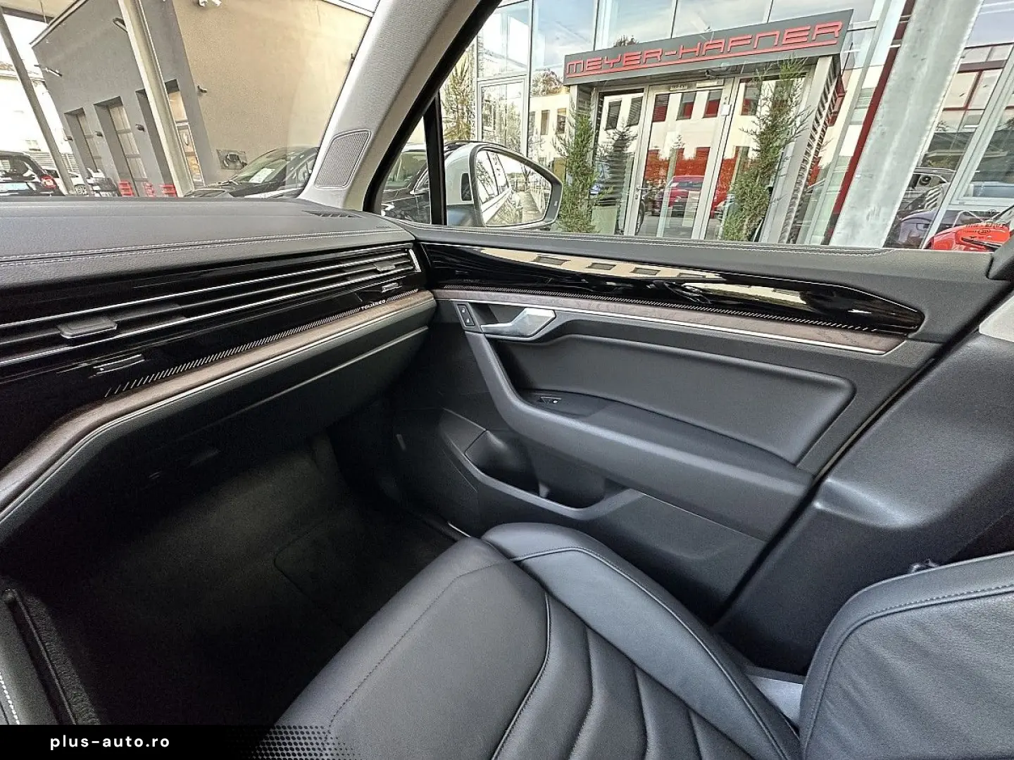 VW Touareg 4Motion V6 TDI SCR 4Me Aut. Luftfahrw...