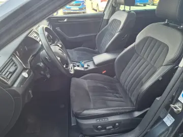 Skoda Superb 2.0 TDI DSG Style