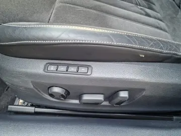 Skoda Superb 2.0 TDI DSG Style