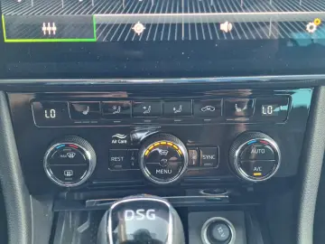 Skoda Superb 2.0 TDI DSG Style