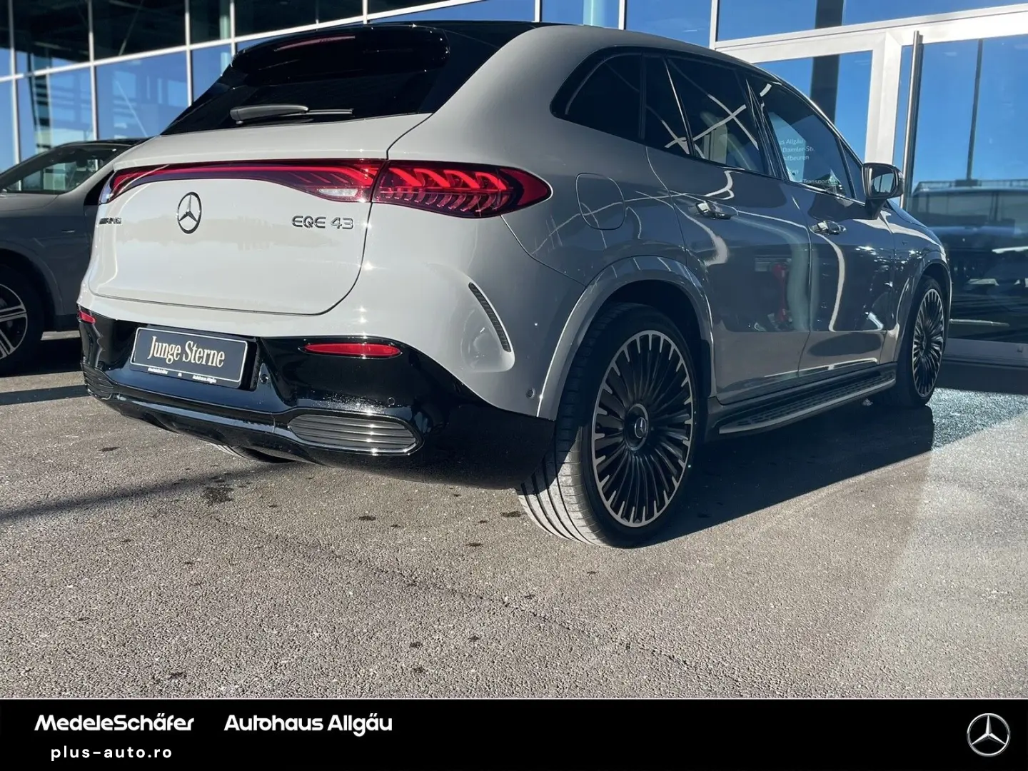 MERCEDES-BENZ AMG EQE 43 4M SUV HyperScreen HALenk HuD NP153