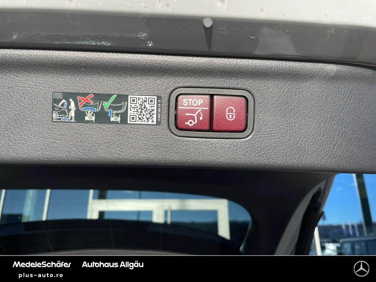 MERCEDES-BENZ AMG EQE 43 4M SUV HyperScreen HALenk HuD NP153