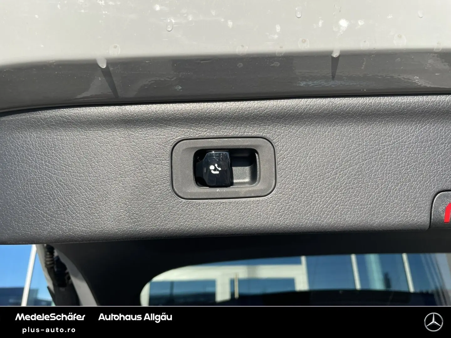 MERCEDES-BENZ AMG EQE 43 4M SUV HyperScreen HALenk HuD NP153