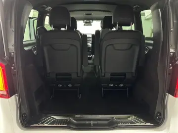 MERCEDES-BENZ V 300 d AVANTGARDE ED Kompakt Distro 360  AMG