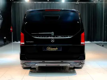 MERCEDES-BENZ V Class Long Wheelbase Maybach