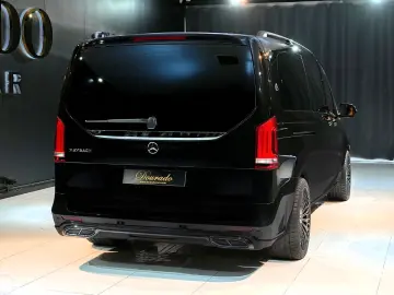 MERCEDES-BENZ V Class Long Wheelbase Maybach
