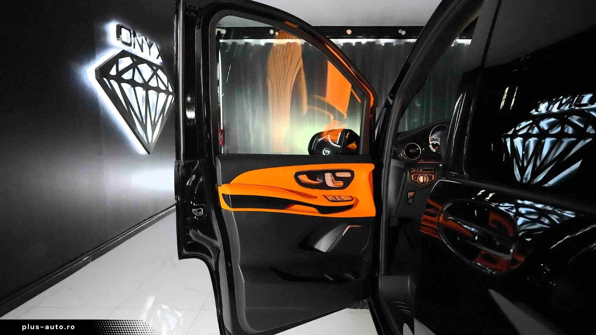 MERCEDES-BENZ V Class Long Wheelbase Maybach