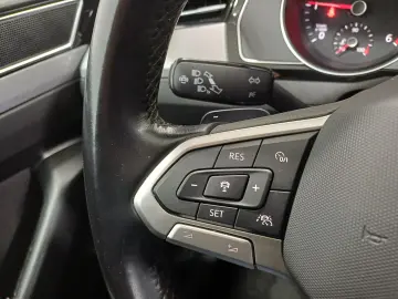 Volkswagen Passat Business 2.0 TDI DSG