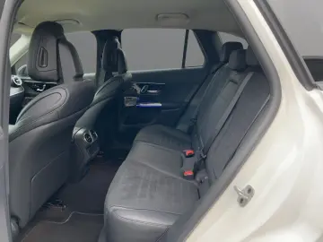 MERCEDES-BENZ GLC 200 4M AMG-Line Burm DigiLight Key&hellip;