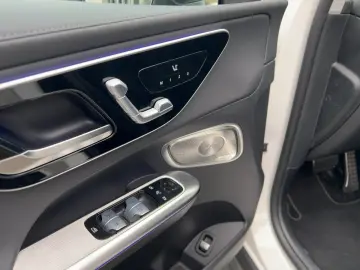 MERCEDES-BENZ GLC 200 4M AMG-Line Burm DigiLight Key&hellip;