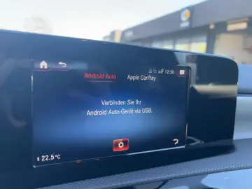 MERCEDES-BENZ CLA 250 e AMG Line MBeam TWA Night Sitzhz Kam