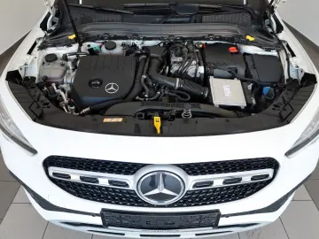 MERCEDES-BENZ GLA 250 e Style TLeder Navi LED Kamer &hellip;